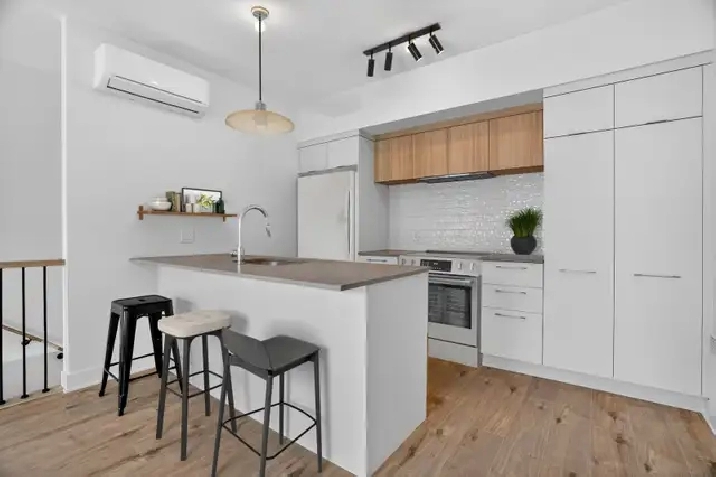 A VENDRE - VERDUN CONDO NEUF 1 CHAMBRE 399 000$   TX