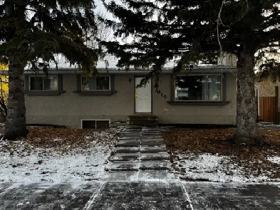 3 Bedroom Mainfloor Available Immediately