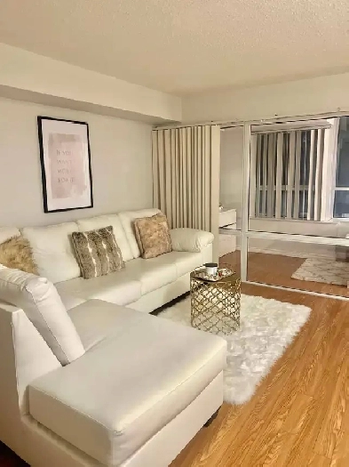 Bachelor Plus Solarium Bay & Gerrard