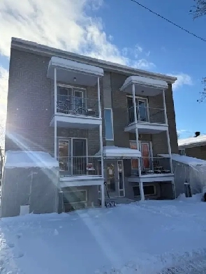 Très beau 1 1/2, Ave. Maufils, WIFI Juillet