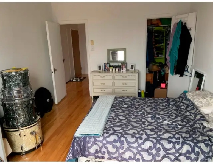 Grand 3 1/2  - Metro Cote Saint-Catherine