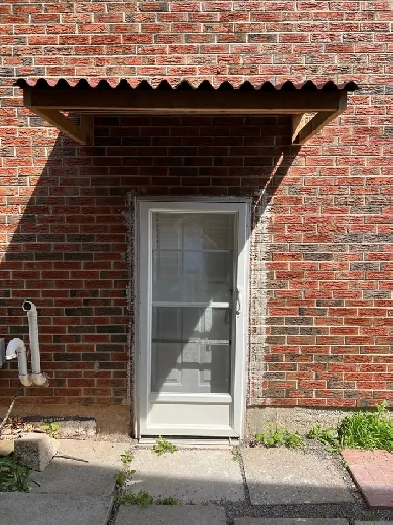 2 Bedroom Basement in Detached House for Rent in Mississauga