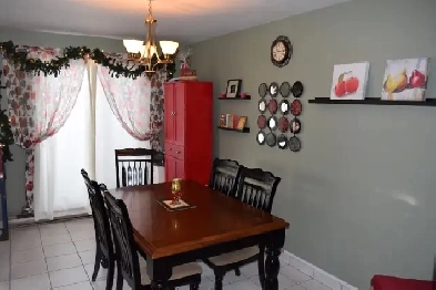 Grand 5 ½ à St Léonard, 2e étage