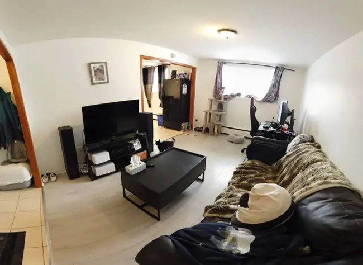 1 CH - 1 SDB - Québec - $967 /mo