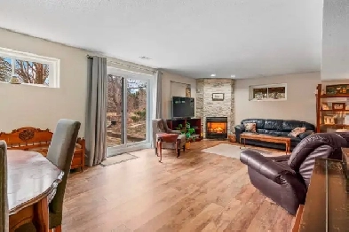 Furnished 3BR Short-Term Rental – Fireplace, Steam Room, Pond