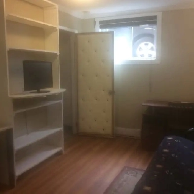 CHAMBRE VOISIN UNI.LAVAL NON-FUMEUR 540$ 1er MAI 2026