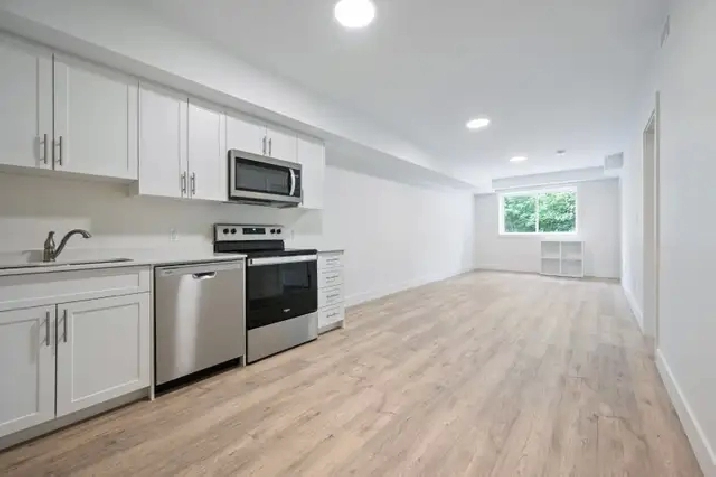 Unfurnished room 69A College Ave, Guelph, ON