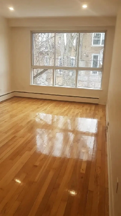 Heated, bright 3 & 1/2