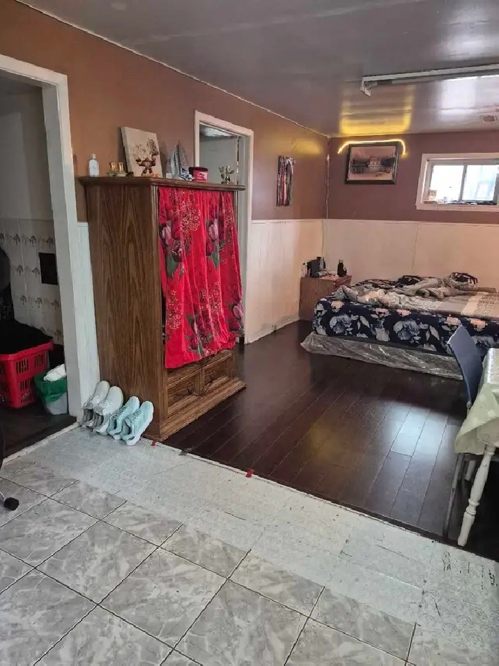 one bedroom basement available in Malton