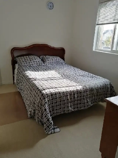 Private Room for Rent- (Brampton)