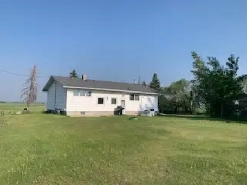 Sturgeon County Farm For Sale