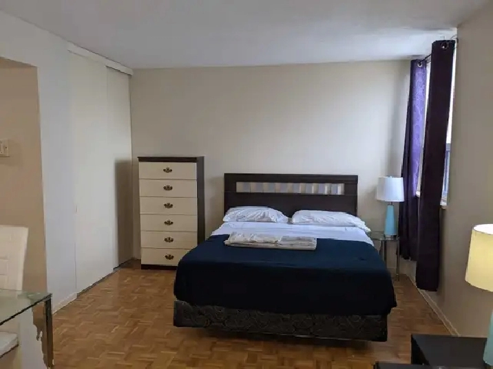 Furnished bachelor studio, walking to Eglinton Station, May 1