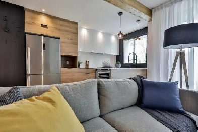 Ste-Thérèse, 5 1/2 Condo Urbain juillet ou avant, Sainte-Thérèse