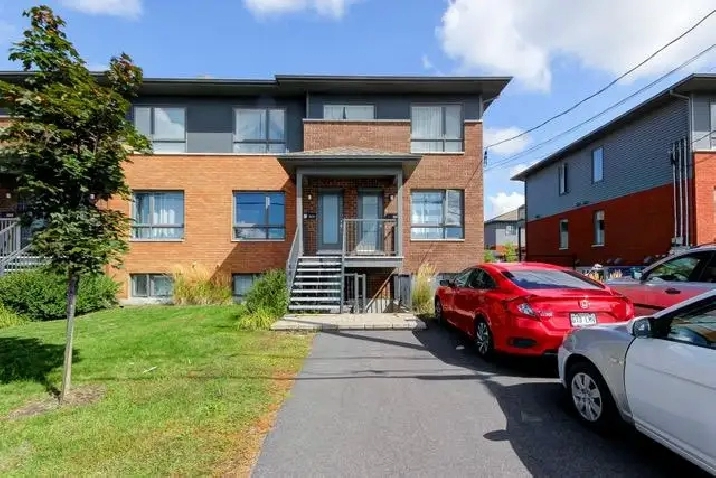 Beau 5 1/2 (milieu d’un triplex), St-Hubert 1er juin 2026