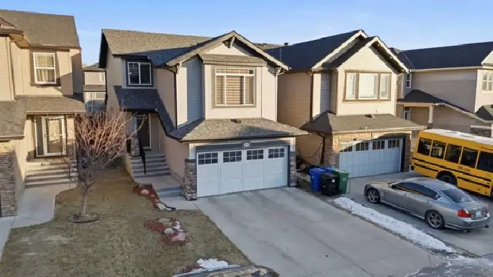 2 Story Home In NE Calgary