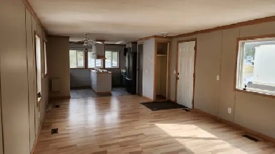 2 Bedroom Home for Rent – Mcleese Lake MH Park – $1,300/month