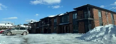 4 1/2 à louer (Brompton)