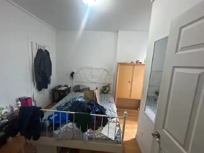 room available for rent