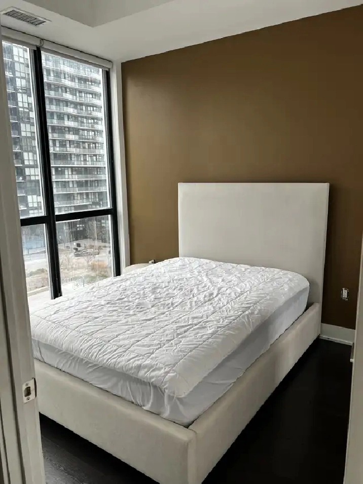 Spacious 1-Bedroom Condo for Rent VAUGHAN– Available April 1