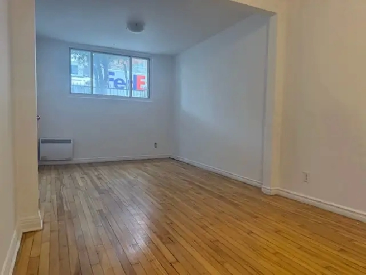 Ville Emard 3.5 semi sous sol