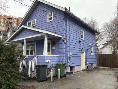 26-034 Lovely South End apartment, utilities included!