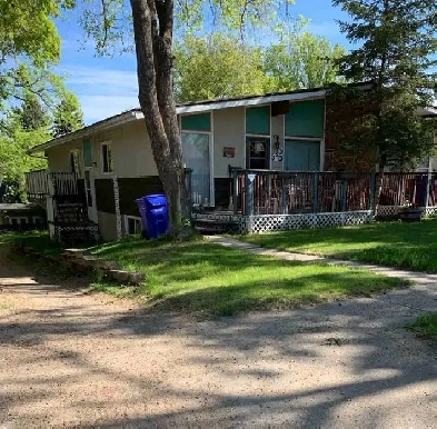 4 Bedroom - West Hill