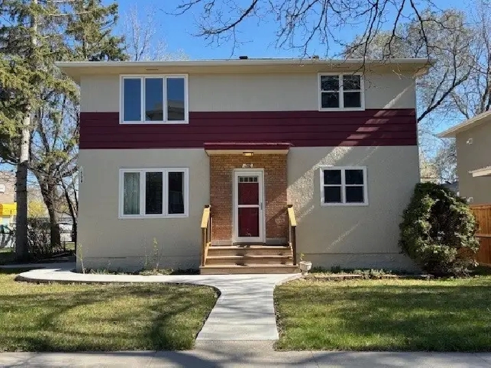 CRESCENTWOOD DUPLEX FOR RENT