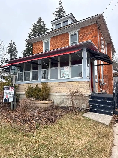 House for sale in downtown core in Port Dover.