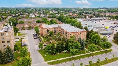 1 bedroom Condo Apartment, among the lowest price in Burlington!