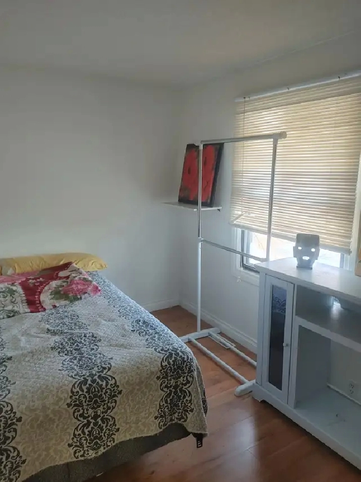 Room For Rent Near Downtown