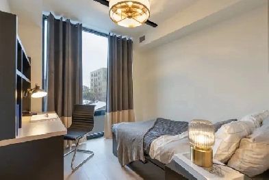 Summer Sublet – Furnished Room at ICON Waterloo –$750/month