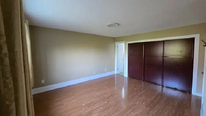 Leasing out Private Master Bedroom at Finch Ave E and Brimley RD