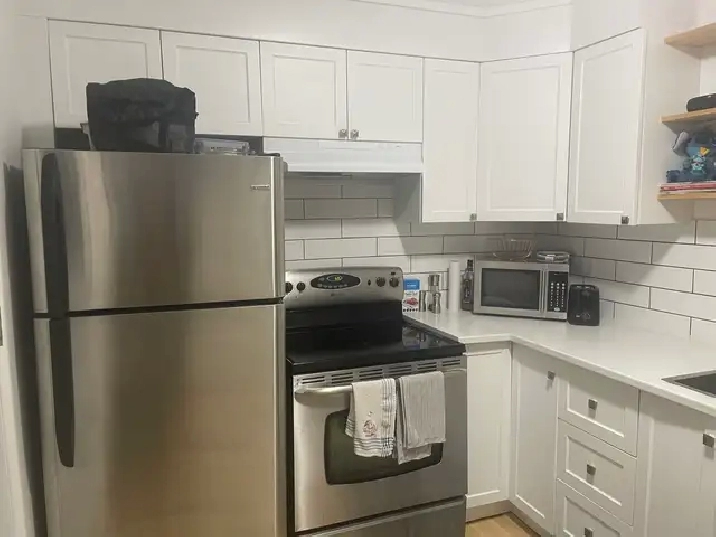 Superbe 4 1/2, 2e étage Limoilou juillet