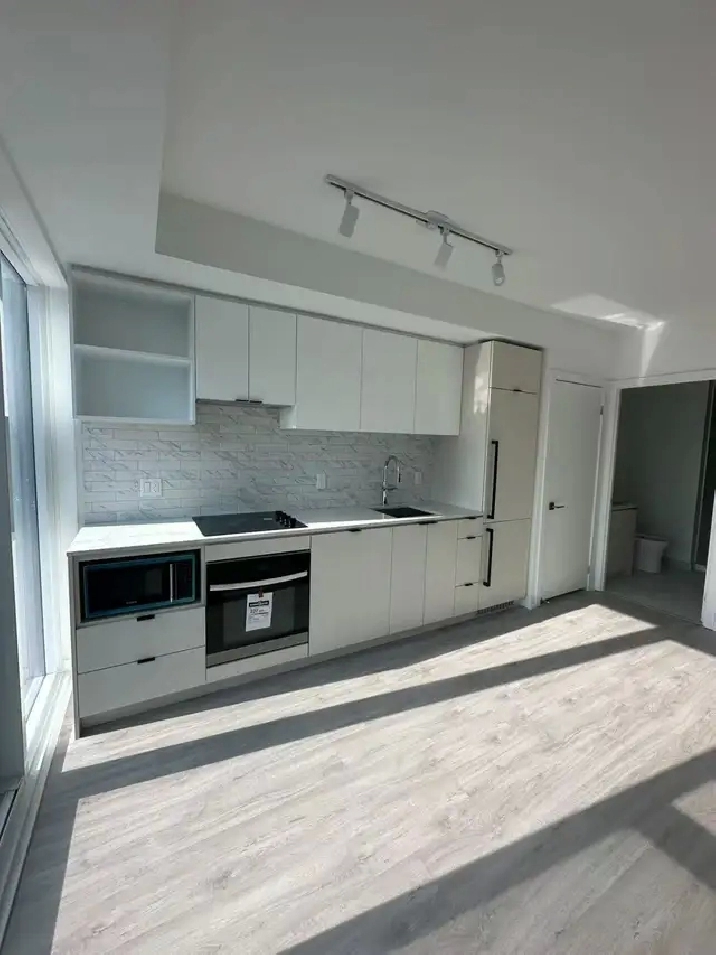 Yonge & Dundas New Condo -- Available May1