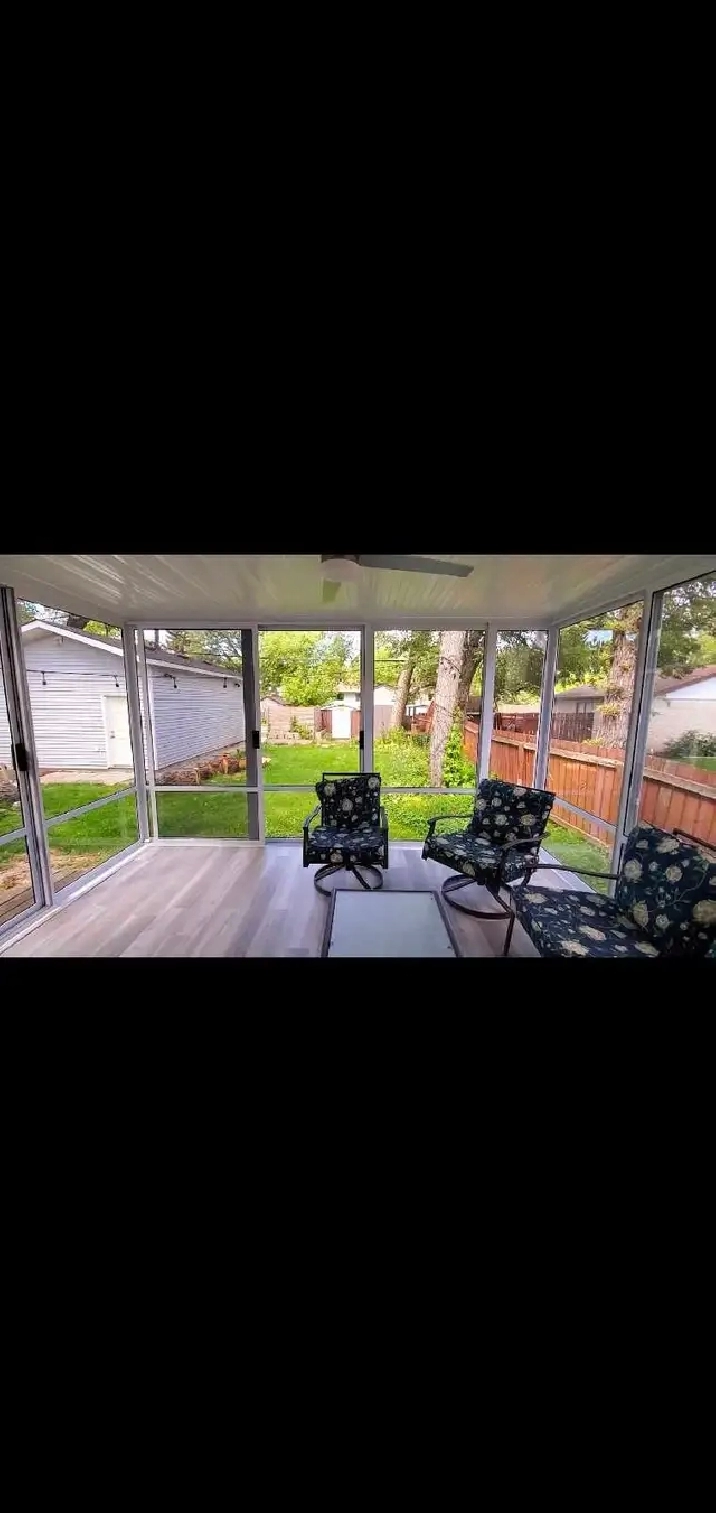 Room for Rent (University of Manitoba/Fort Richmond Area)