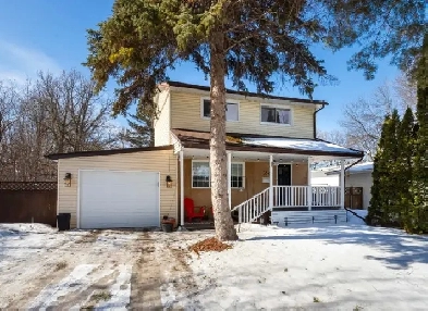 Extensively Upgraded 3bdrm 2-Storey Home on a Private Treed Lot!