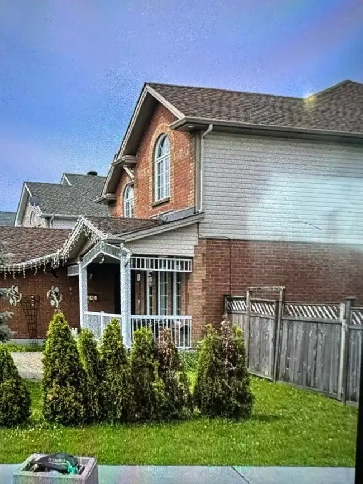 rooms for rent in kanata south