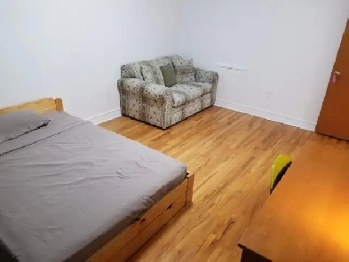 Chambre à louer Saint-Léonard coin Bélanger / Lacordaire