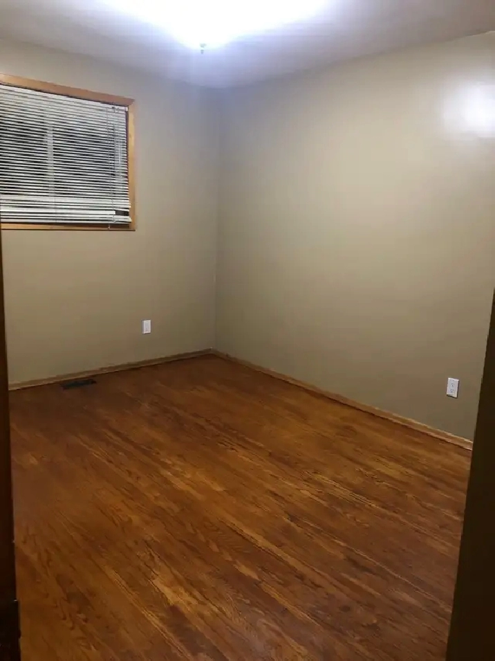 Female Rental, One Bedroom available for $ 475