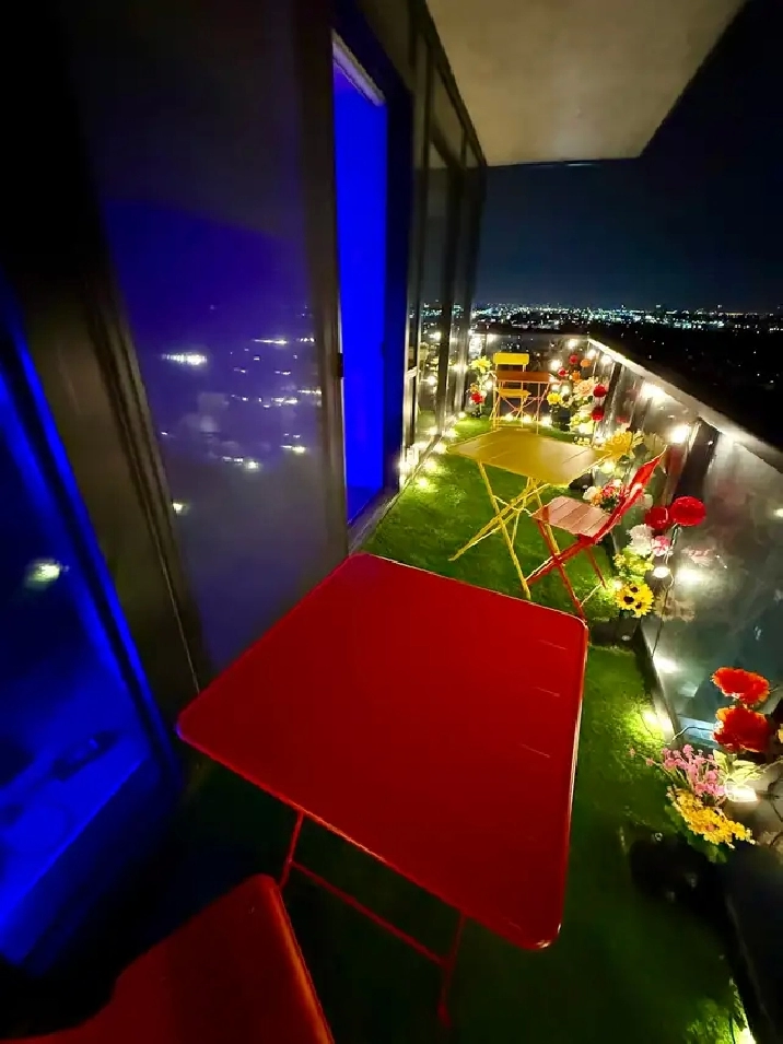 Private All Inclusive Room with Ensuite For Rent DWT Mississauga