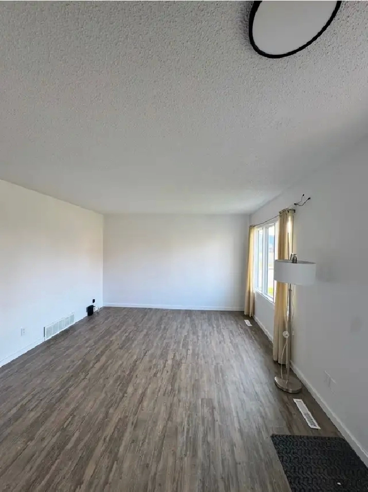 3 bedroom townhouse in Yorkton