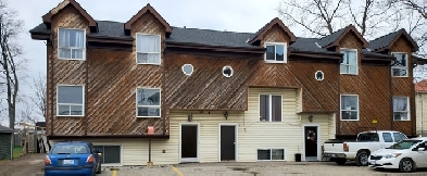 Country Living—2 Bedroom Unit