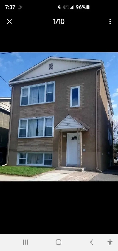 Beautiful large 1 bedroom apartment