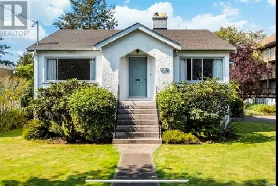 2 Bed 1 Bath upstairs House in Saxe Point-All Utilities Included