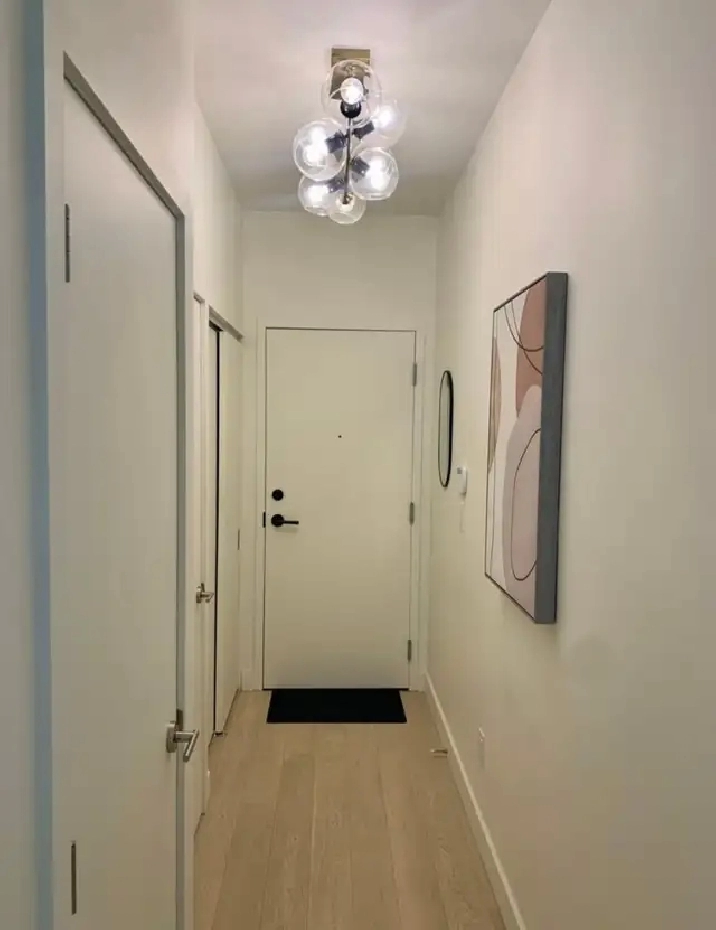 FURNISHED GRIFFINTOWN STUDIO - APRIL RENT FREE