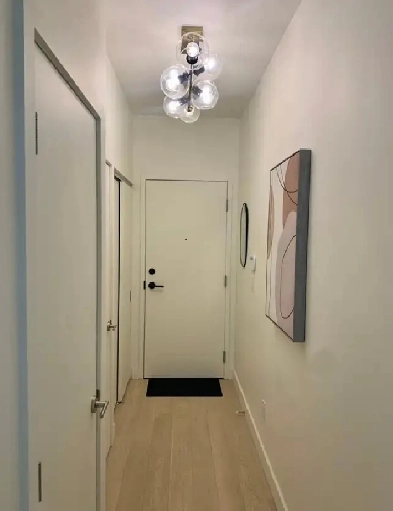 FURNISHED GRIFFINTOWN STUDIO - APRIL RENT FREE