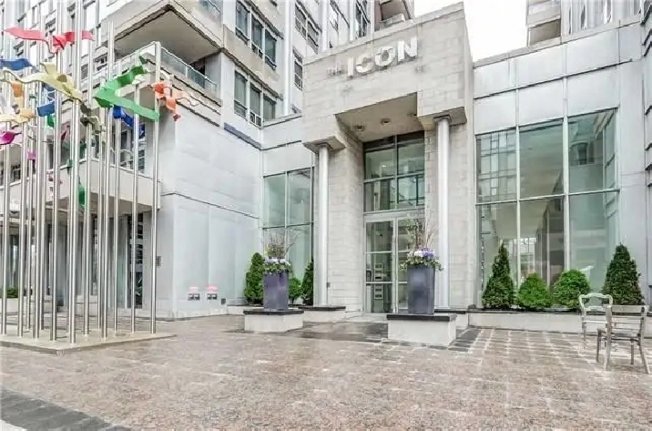 May 1st,Luxury Condo Accommodation,King/JohnFurnished Room/Den