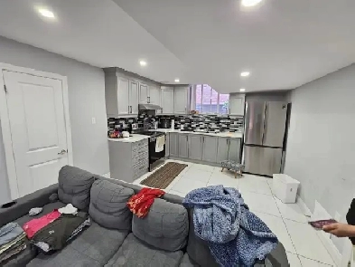 Room available for girl