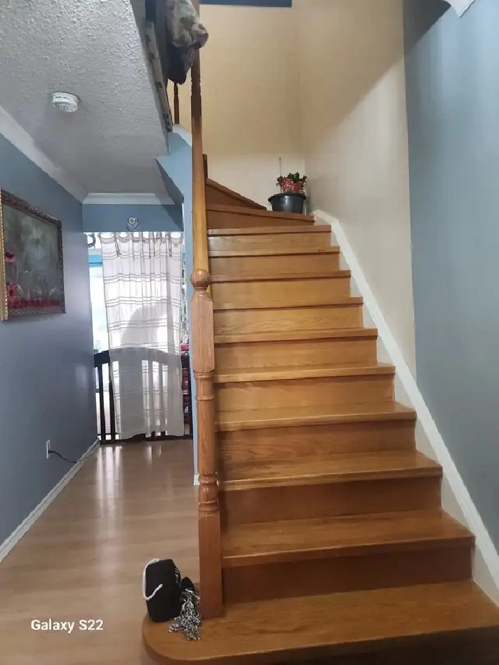 Bedroom for Rent @ Warden and Sheppard Ave