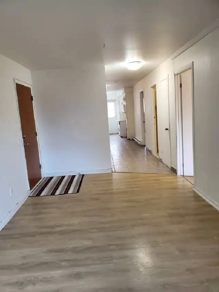 Appartement 4 1/2 Montreal Nord - 4 1/2 Apartment Montreal North